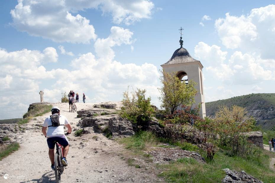 Cicloturism în rezervație